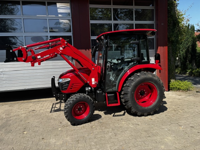 TYM Traktor 4048 (5025C)