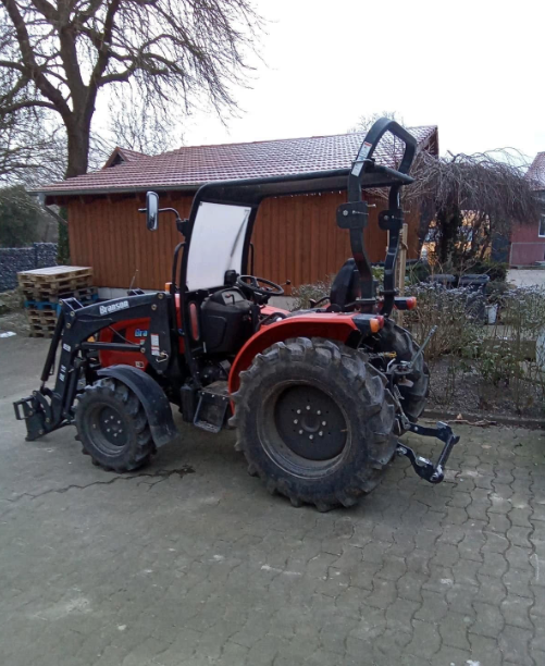 Branson F36Rn Allradtraktor gebraucht